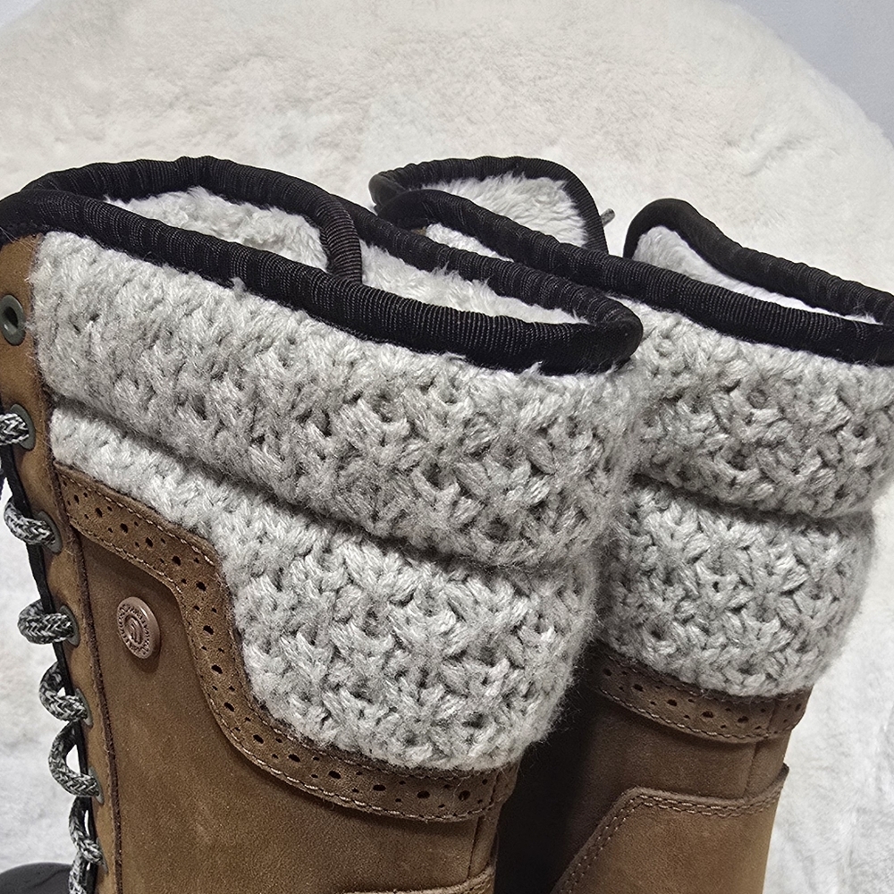 The North Face Women's Winter Boots.Ligth Brown. Size 6 - Picture 4 of 11
